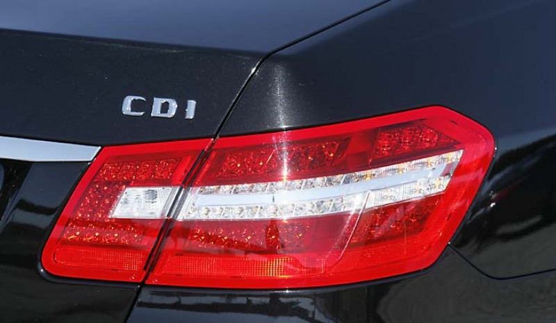 CDI er et anagram av turbodiesel motor i Mercedes.