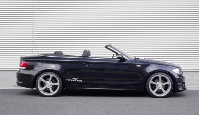 Side view ACS1 BMW 1 Series Convertible.