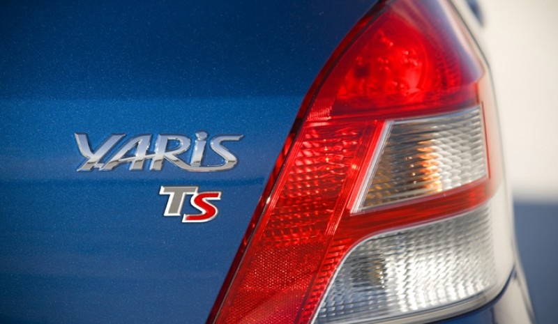 Toyota Yaris debuterer en ny spesiell og veldig sporty TS overlegen finish.