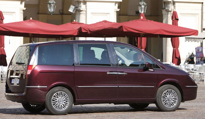Lancia Phedra, comfort above all