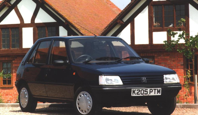 Peugeot 205 markerer 30 år
