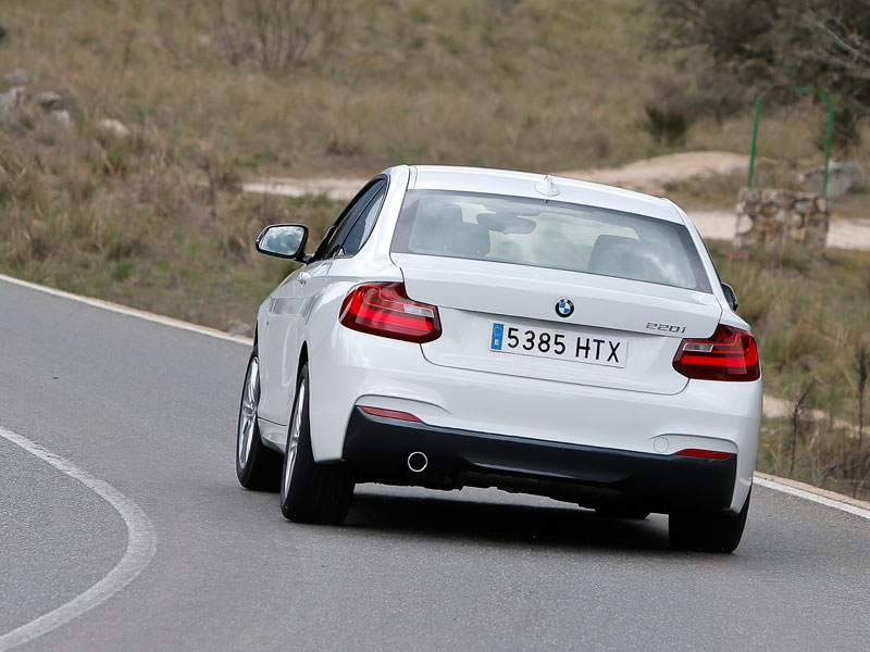 Test: BMW 220i, ren lidenskab