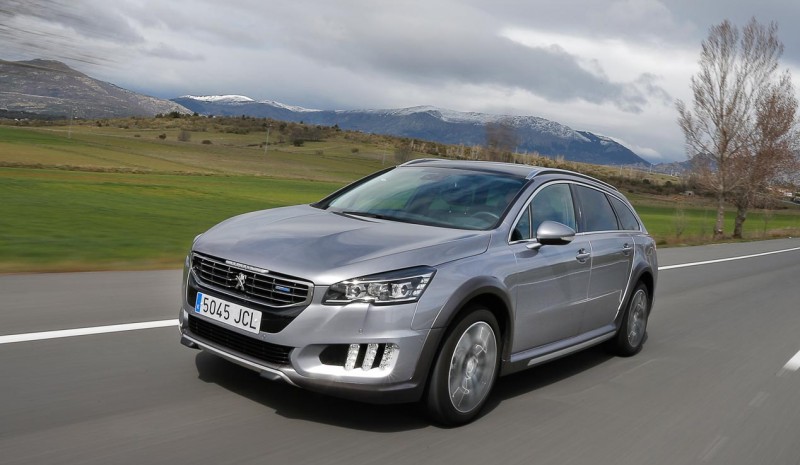 Test: Peugeot 508 RXH 2.0 HDi Blue / 180 Auto, less is more