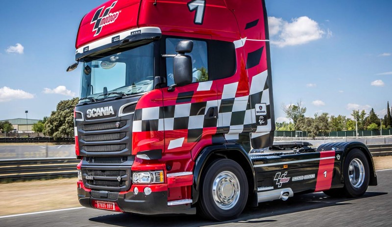 Scania présente son V8 MotoGP Limited Edition
