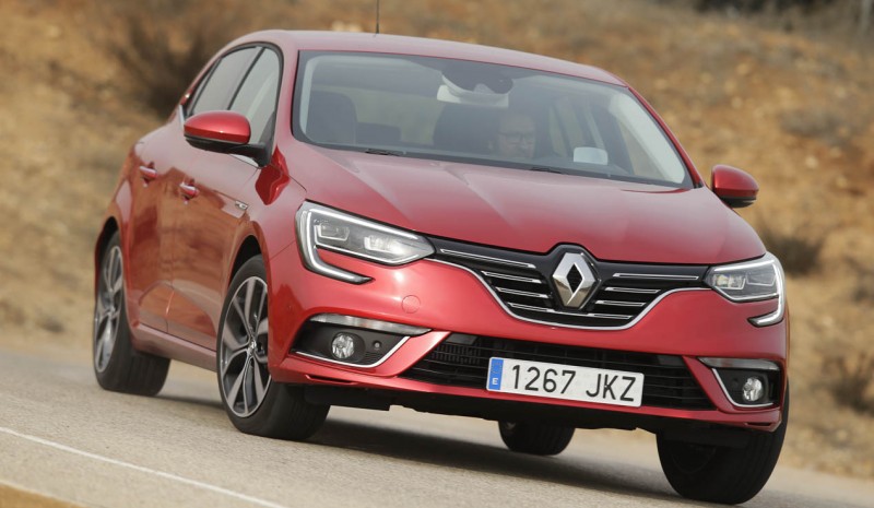 Vi jämför Renault Megane 1.5 dCi mot VW Golf 1.6 TDI