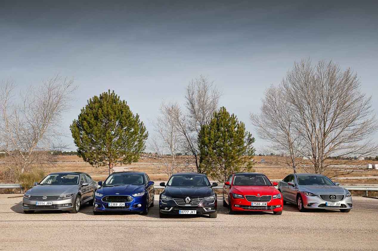 Renault Talisman, Ford Mondeo, Mazda6, Skoda Superb and VW Passat in comparison