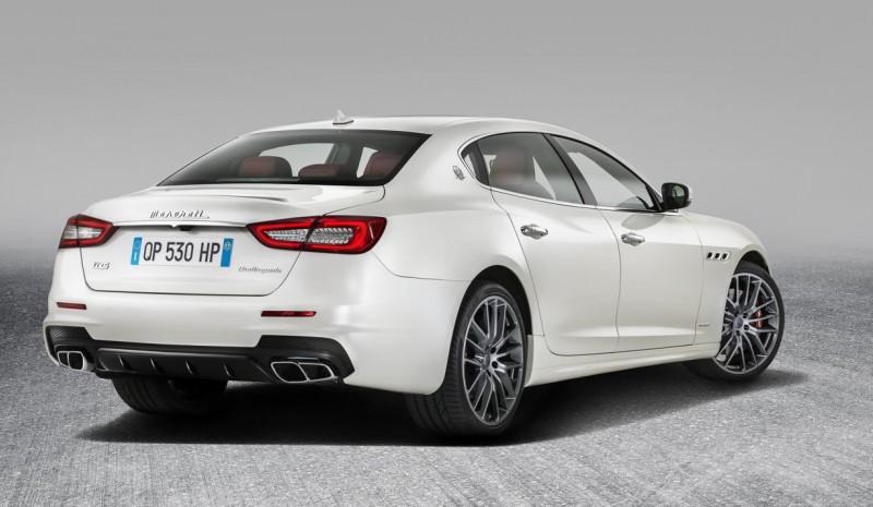 Maserati Quattroporte: a grande berlina italiana é atualizado