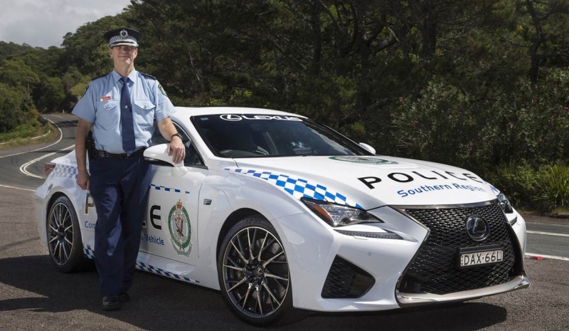 سيارات الشرطة: الأكثر إثارة في جميع أنحاء العالم