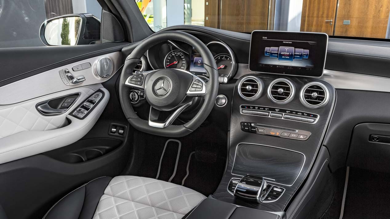 Wnętrze Mercedes GLC Coupe