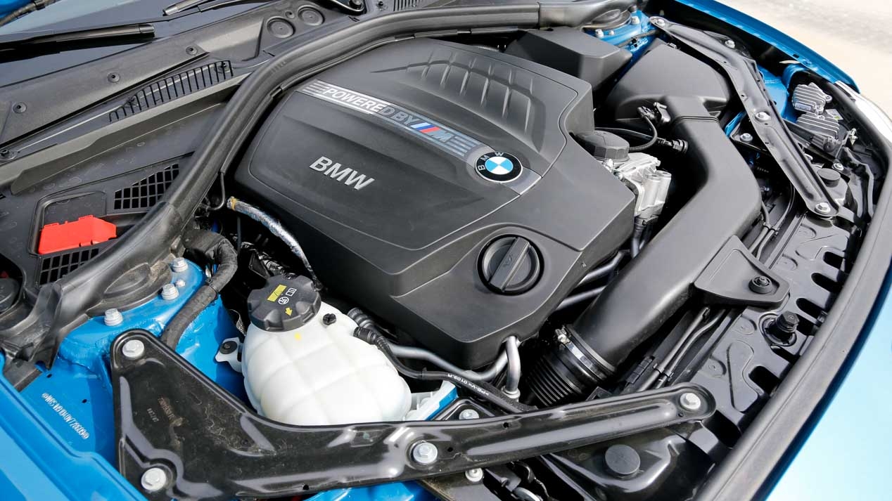 BMW M2: motore
