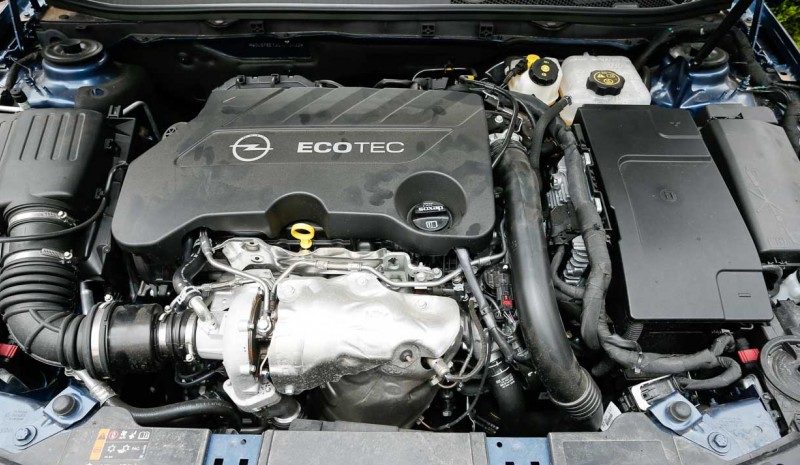 Opel Insignia, hva er bedre, bensin eller diesel?