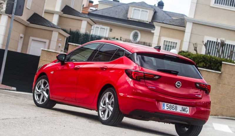 Opel Astra 1.0 Turbo badanie dynamiczne