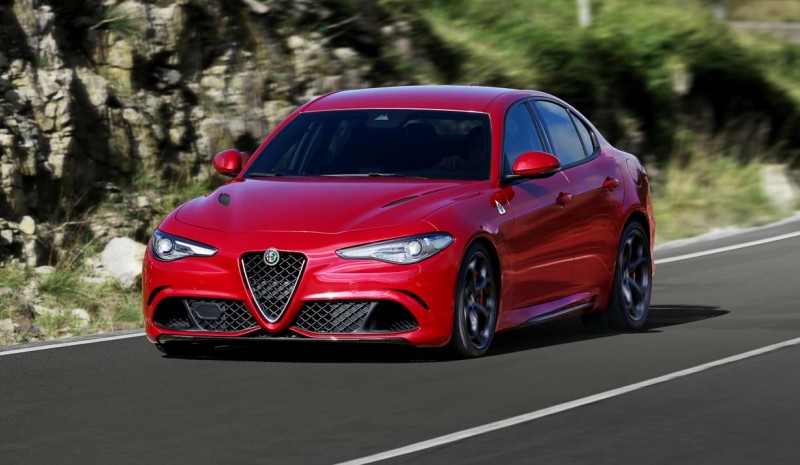 Alfa Romeo Giulia Quadrifoglio: Vi testet en ny sport referanse