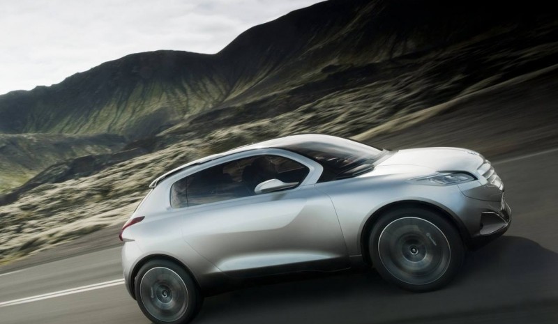 Peugeot kunne lancere en ny lille SUV: 1008