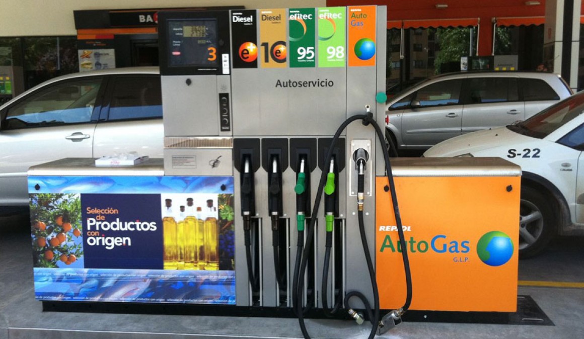Vad bränsle? Jag väljer ¿Premium eller vanlig bensin och diesel?