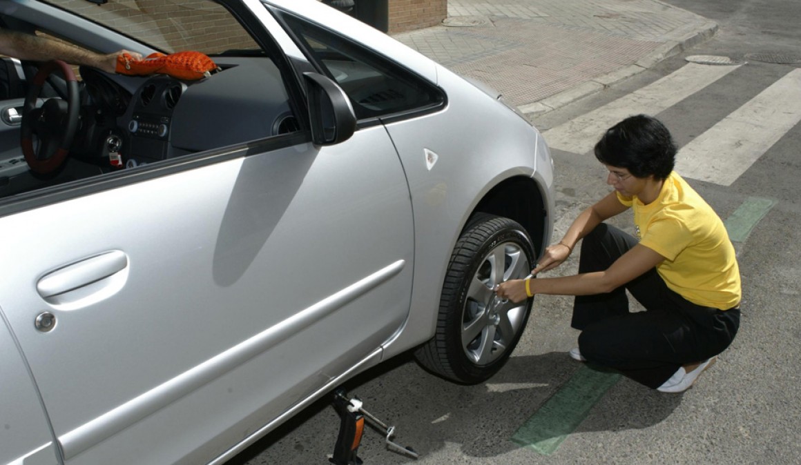 10 ferramentas que você deve levar em seu carro