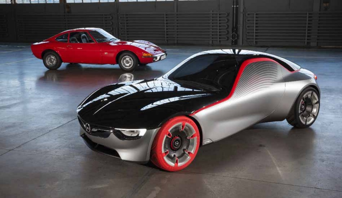 Opel GT Concept and Opel classic GT together in Essen