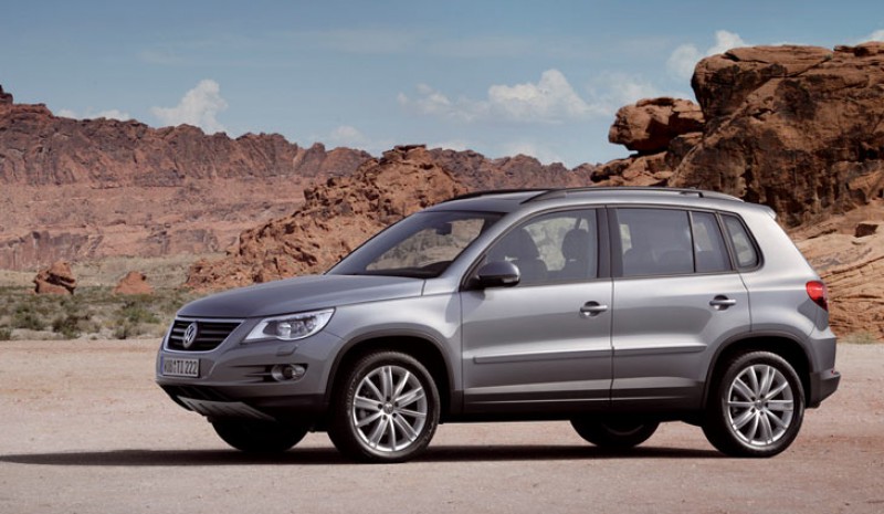 The Tiguan Country, between 32,060 and 37,370 euros.