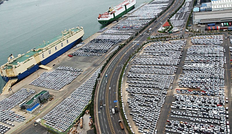 Vilka är de tre största bilfabriker i världen?