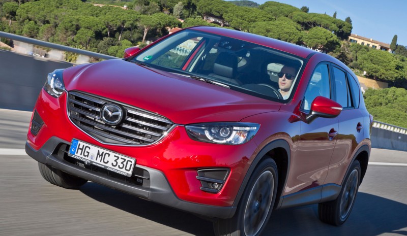 Kontakt: Mazda CX-5 2015 framgångsrikt förstärkt