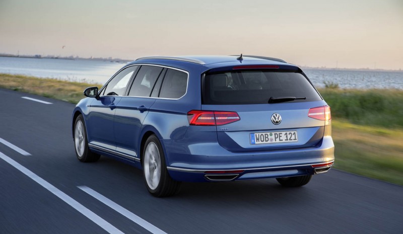 Kontakt: Volkswagen Passat GTE, forbruker sedan mindre