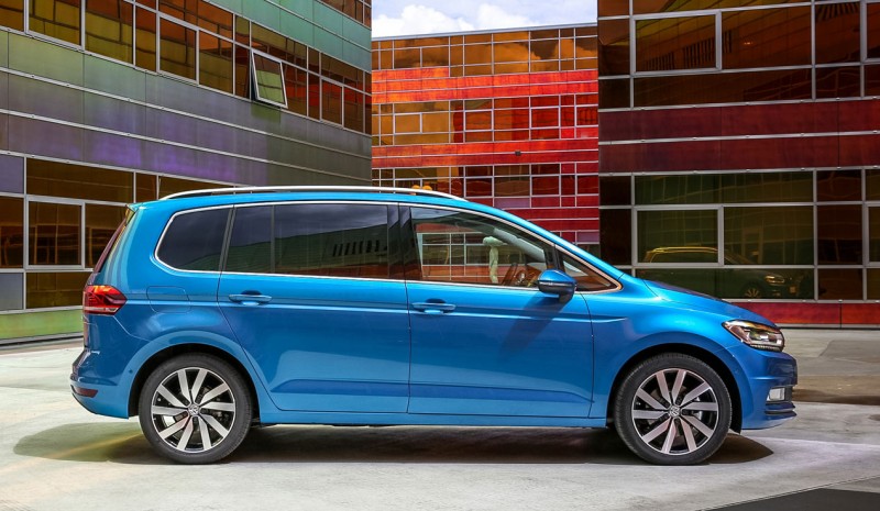 Första Test: 2015 Volkswagen Touran