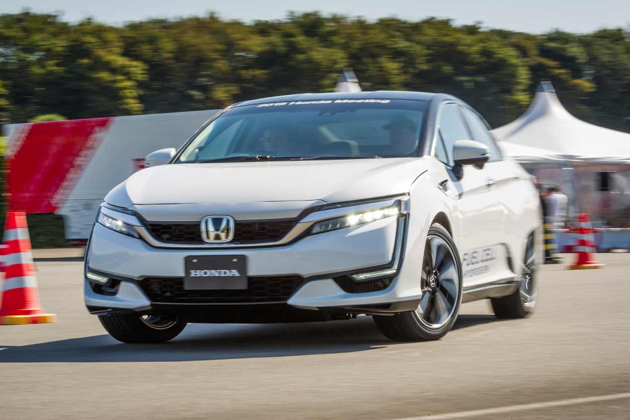 Honda Clarity Fuel Cell Test