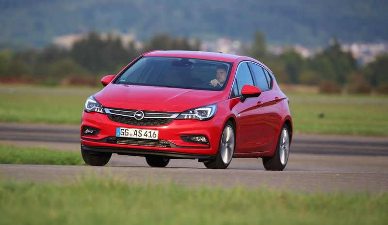 Opel Astra 1,4 Turbo 150 CV, bevis foton