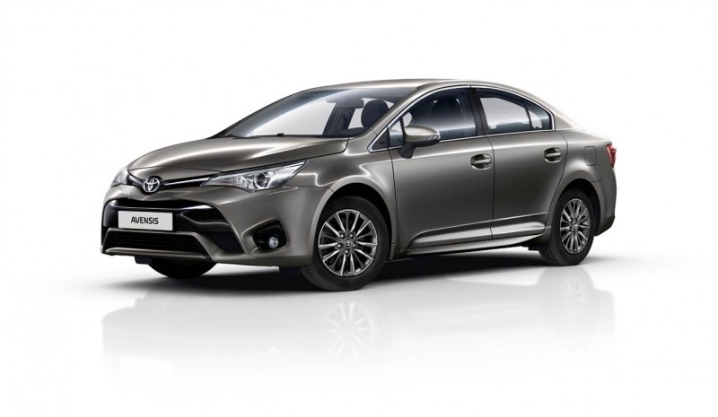Toyota Avensis 2016, technological upgrading