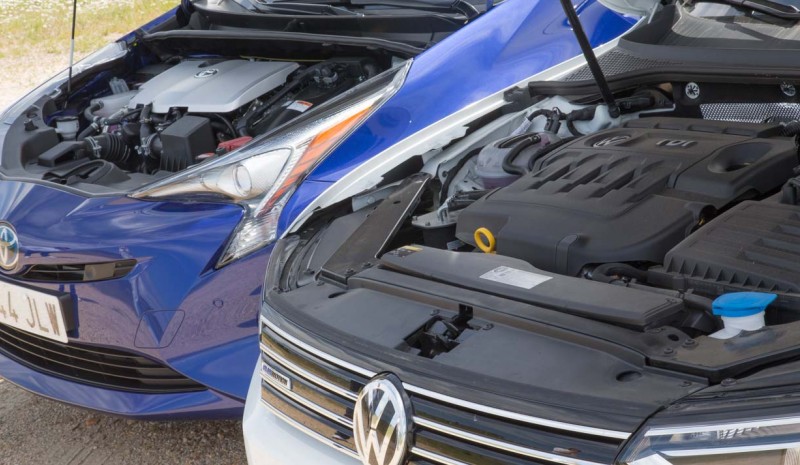 Comparação: Toyota Prius vs TDI BlueMotion Passat 1.6