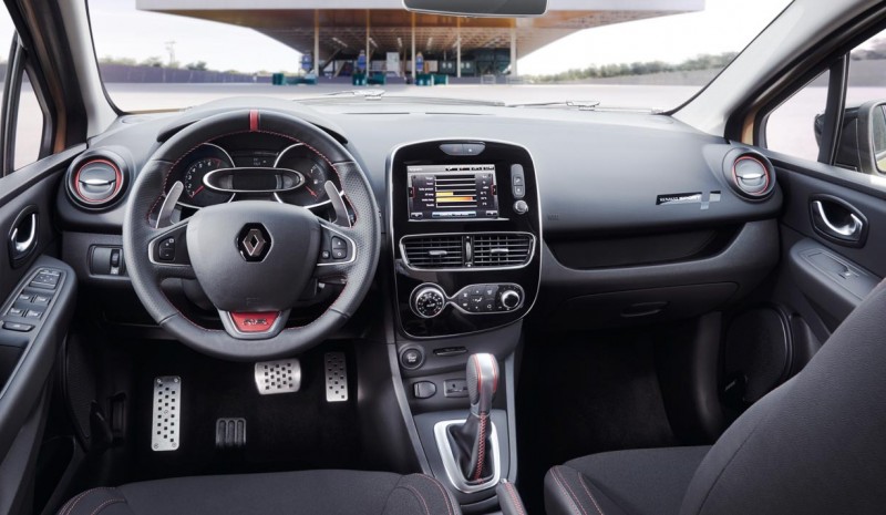 Renault Clio 2016: foto, dati e impressioni