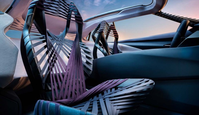UX Lexus Concept: premiera na Paris Motor Show w
