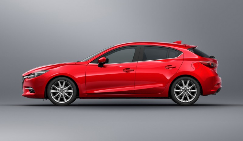 Mazda3 uusitaan 2017