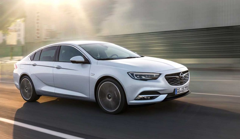 Opel Insignia Grand Sport 2017: första officiella bilderna