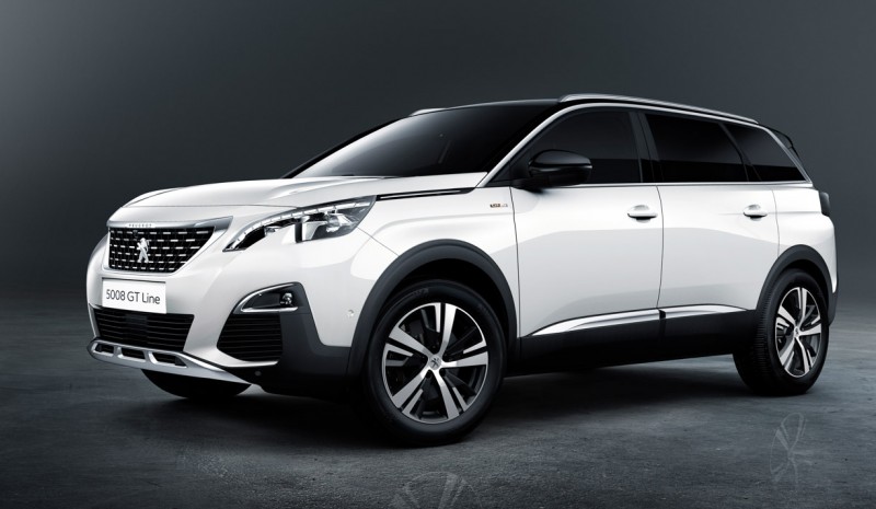 We tested the new Peugeot 5008: a large 7-seater SUV