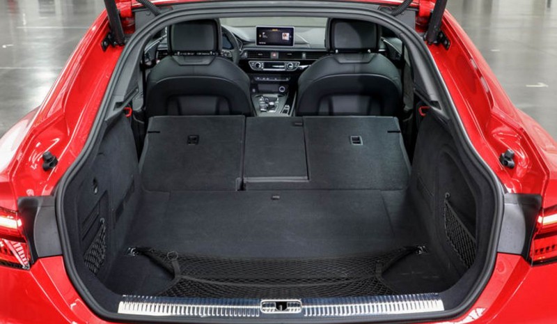 Opel Insignia Grand Sport Audi A5 Sportback foran: hvad der er bedst saloon?