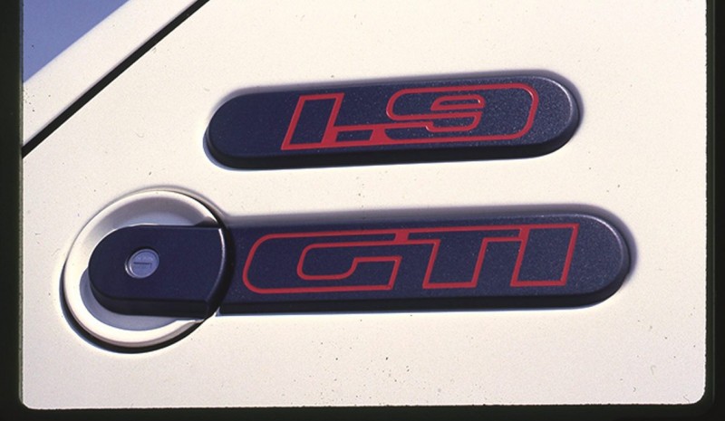 Peugeot 205 GTI, en populær legendariske sports