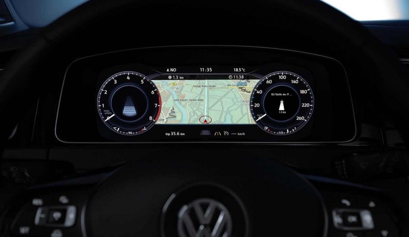 وصول إلى VW طوارق الجديدة في نوفمبر 2017